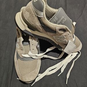 New Balance Men's Beige and Charcoal Sneakers